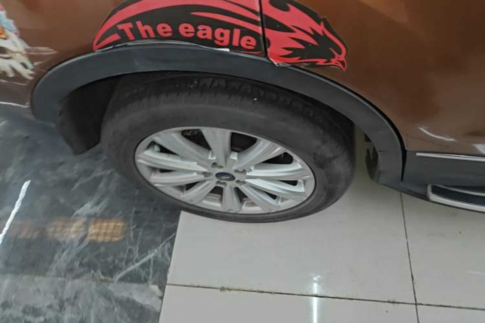Used Ford Kuga 2017 EcoBoost 245 4x4 Prestige Edition Right Rear Wheel Hub