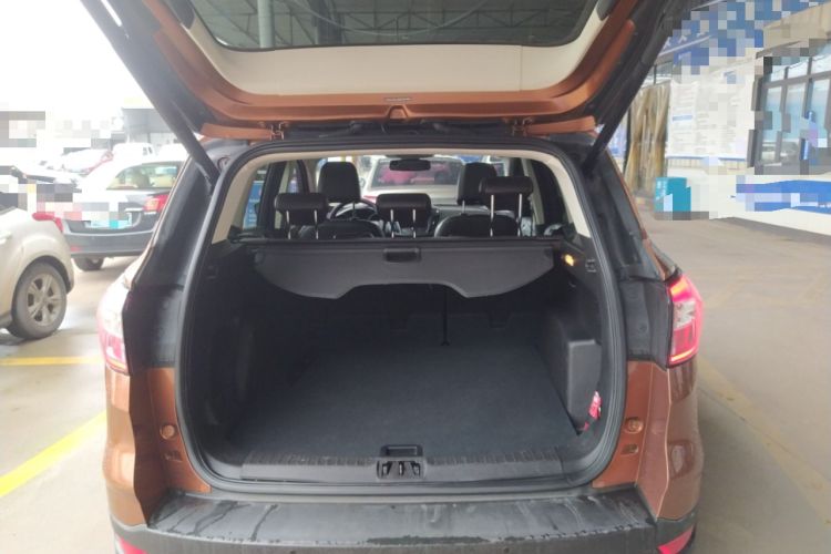 Used Ford Kuga 2017 EcoBoost 180 Two-Wheel-Drive Luxury Wing Edition Trunk