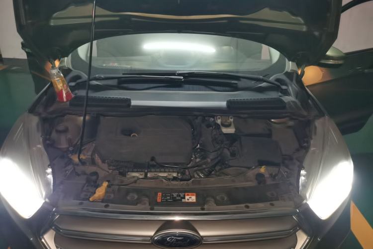 Used Ford Kuga 2017 EcoBoost 180 Two-Wheel-Drive Luxury Wing Edition Engine Bay