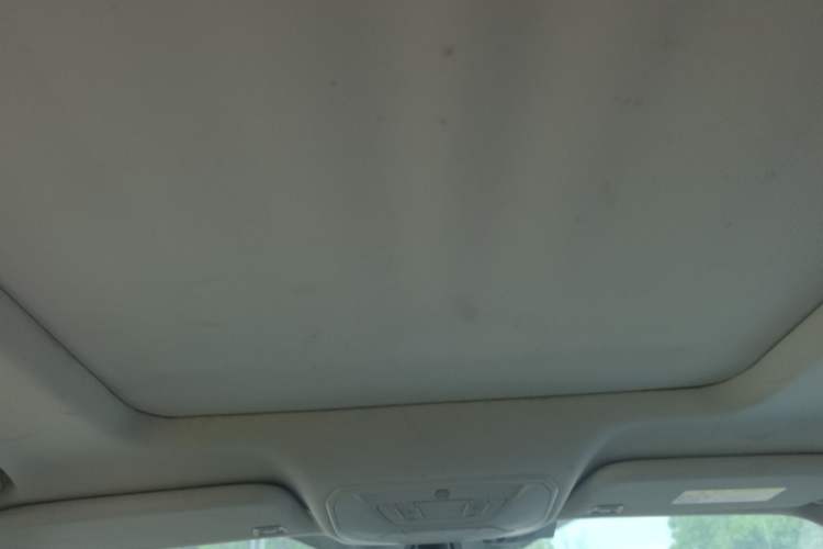 Used Ford Kuga 2017 EcoBoost 180 Two-Wheel-Drive Luxury Wing Edition Headliner