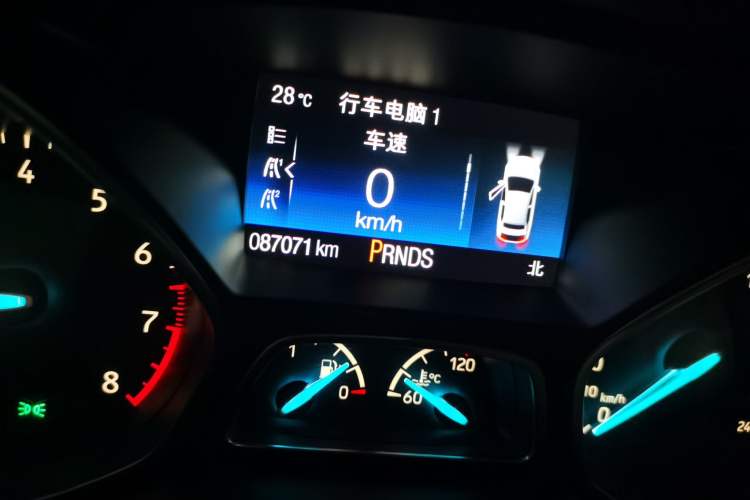 Used Ford Kuga 2017 EcoBoost 180 Two-Wheel-Drive Luxury Wing Edition Odometer Close Up