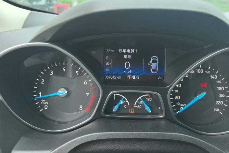 Used Ford Kuga 2017 EcoBoost 180 Two-Wheel-Drive Luxury Wing Edition Odometer Close Up