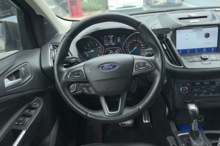 Used Ford Kuga 2017 EcoBoost 180 Two-Wheel-Drive Luxury Wing Edition Steering Wheel