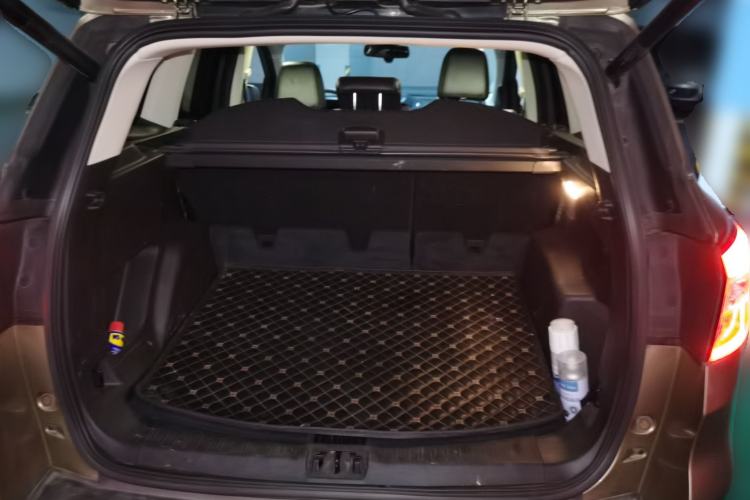 Used Ford Kuga 2017 EcoBoost 180 Two-Wheel-Drive Luxury Wing Edition Trunk