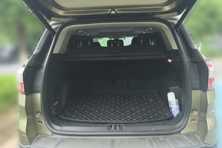 Used Ford Kuga 2017 EcoBoost 180 Two-Wheel-Drive Luxury Wing Edition Trunk