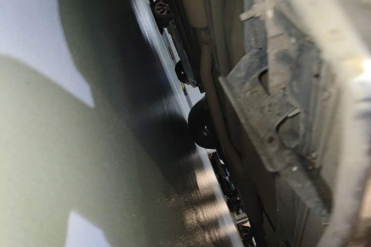 Used Ford Kuga 2017 EcoBoost 180 Two-Wheel-Drive Tiger Leap Model Chassis Front Left