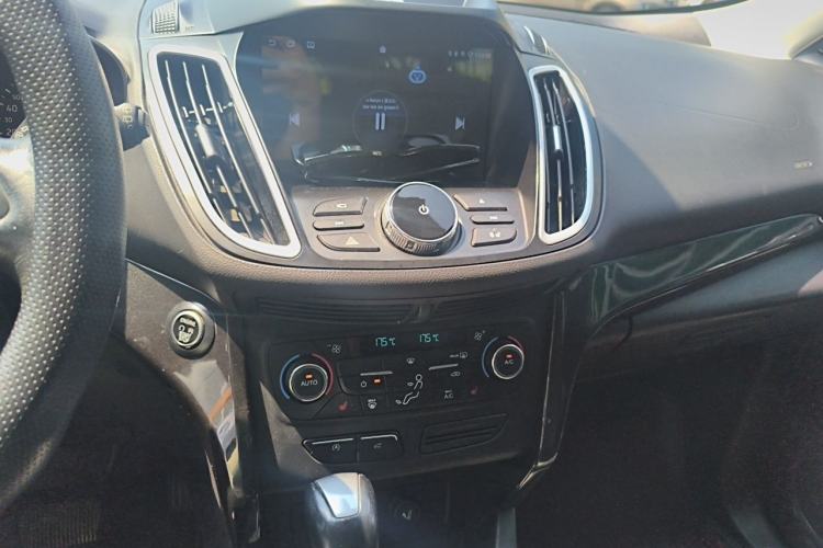 Used Ford Kuga 2017 EcoBoost 180 Four-Wheel Drive Luxury Wing Model Audio And AC Panel