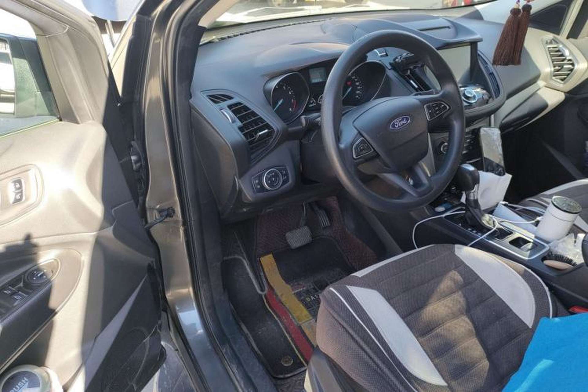 Used Ford Kuga 2017 EcoBoost 180 Two-Wheel-Drive Platinum Edition Driver Seat
