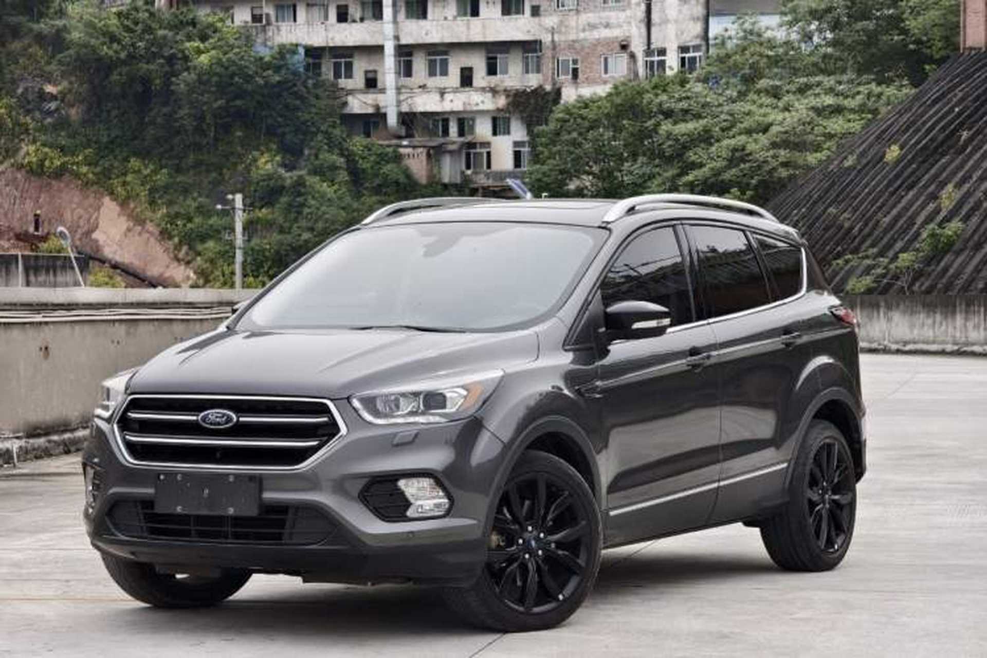 Used Ford Kuga 2017 EcoBoost 245 Four-Wheel-Drive Sport Model Front Left 45 Deg