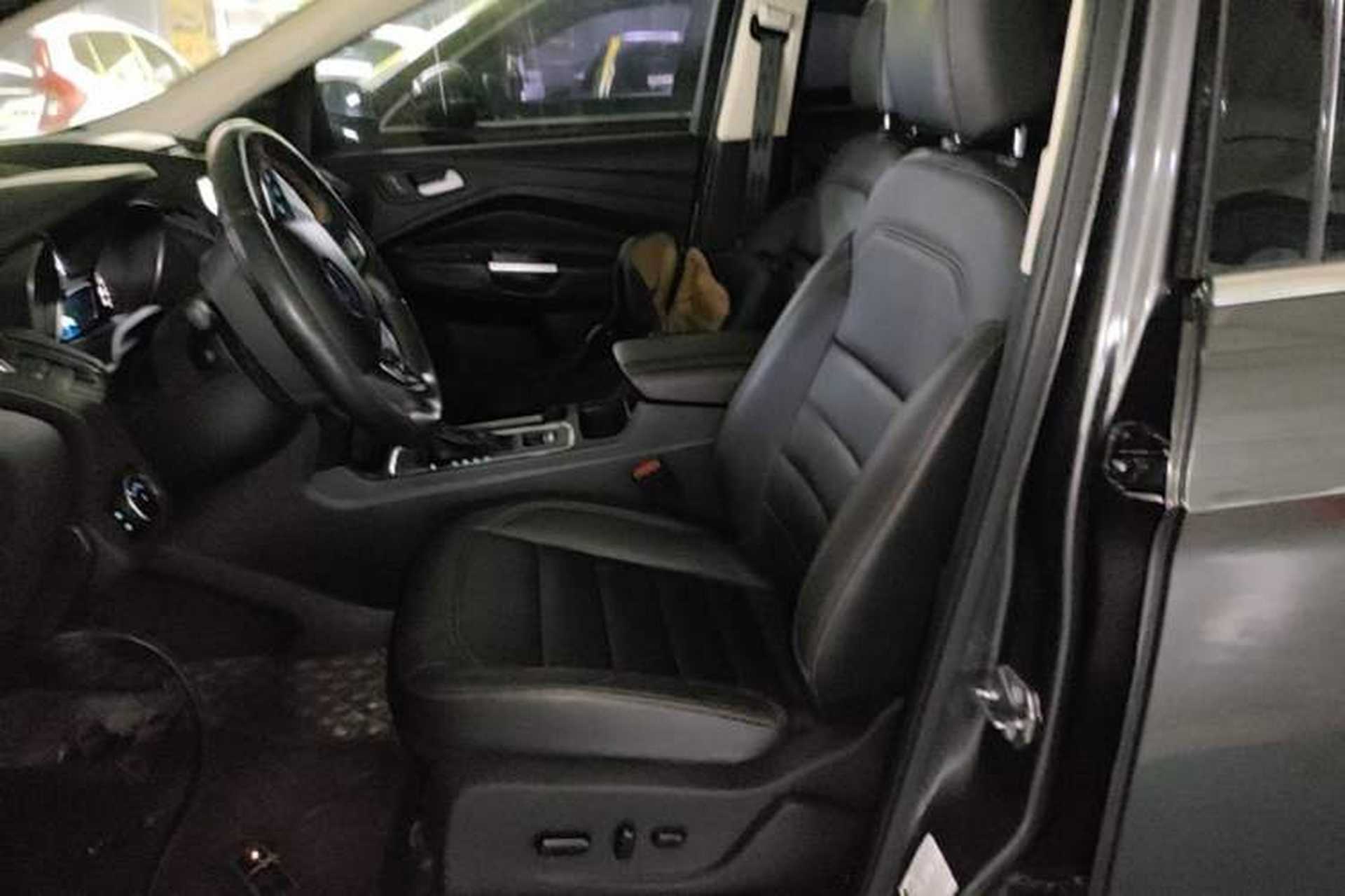 Used Ford Kuga 2017 EcoBoost 245 Four-Wheel-Drive Sport Model Left Front Seat
