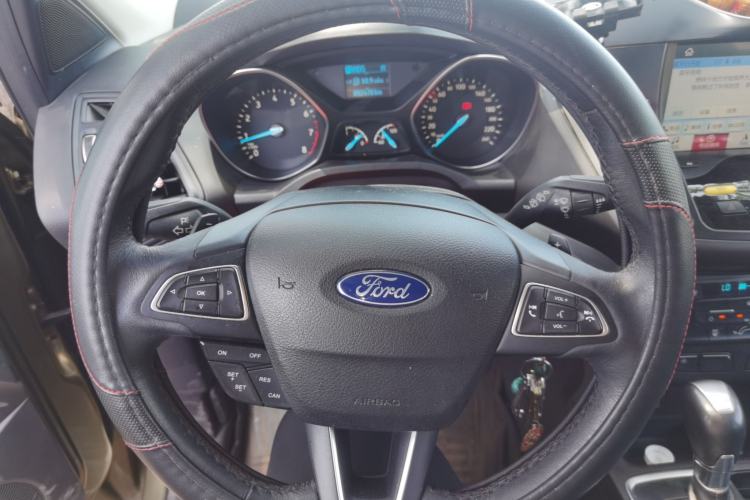 Used Ford Kuga 2017 EcoBoost 180 Two-Wheel-Drive Tiger Leap Model Steering Wheel
