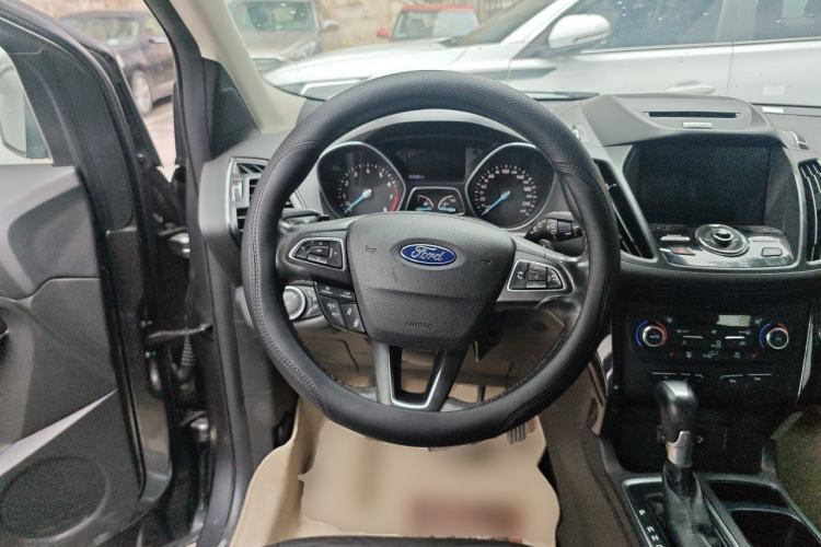 Used Ford Kuga 2017 EcoBoost 245 Four-Wheel Drive Titanium Edition Steering Wheel