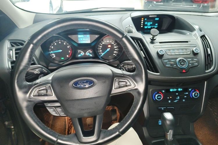 Used Ford Kuga 2017 EcoBoost 245 Four-Wheel Drive Platinum Edition Center Console