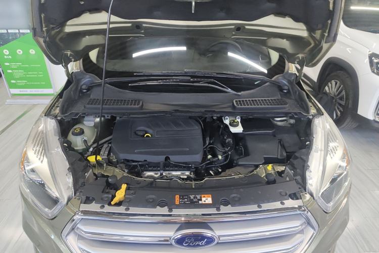 Used Ford Kuga 2017 EcoBoost 180 Two-Wheel-Drive Platinum Edition Engine Bay