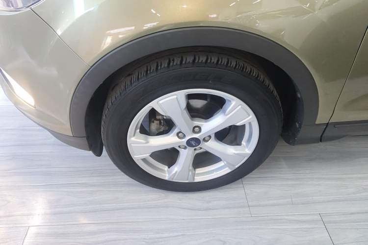 Used Ford Kuga 2017 EcoBoost 180 Two-Wheel-Drive Platinum Edition Exterior 4