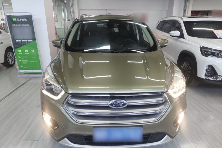 Used Ford Kuga 2017 EcoBoost 180 Two-Wheel-Drive Platinum Edition Front