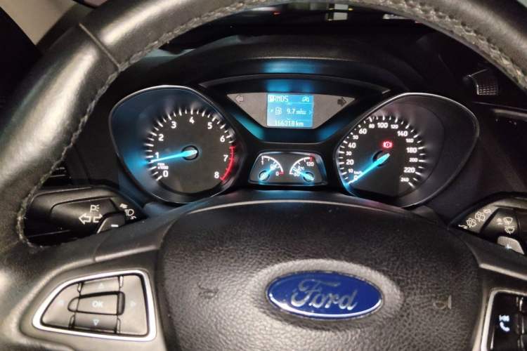 Used Ford Kuga 2017 EcoBoost 180 Two-Wheel-Drive Platinum Edition Instrument Cluster