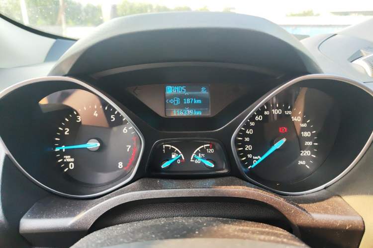 Used Ford Kuga 2017 EcoBoost 180 Two-Wheel-Drive Tiger Leap Model Instrument Cluster