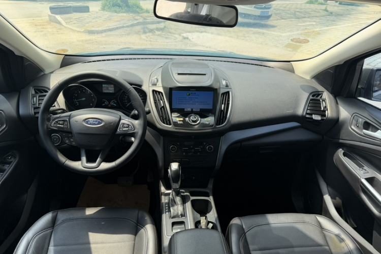 Used Ford Kuga 2017 EcoBoost 180 Two-Wheel-Drive Platinum Edition Interior 3