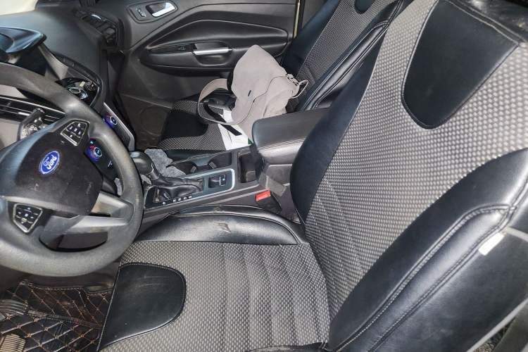 Used Ford Kuga 2017 EcoBoost 180 Two-Wheel-Drive Elite Trim Left Front Seat