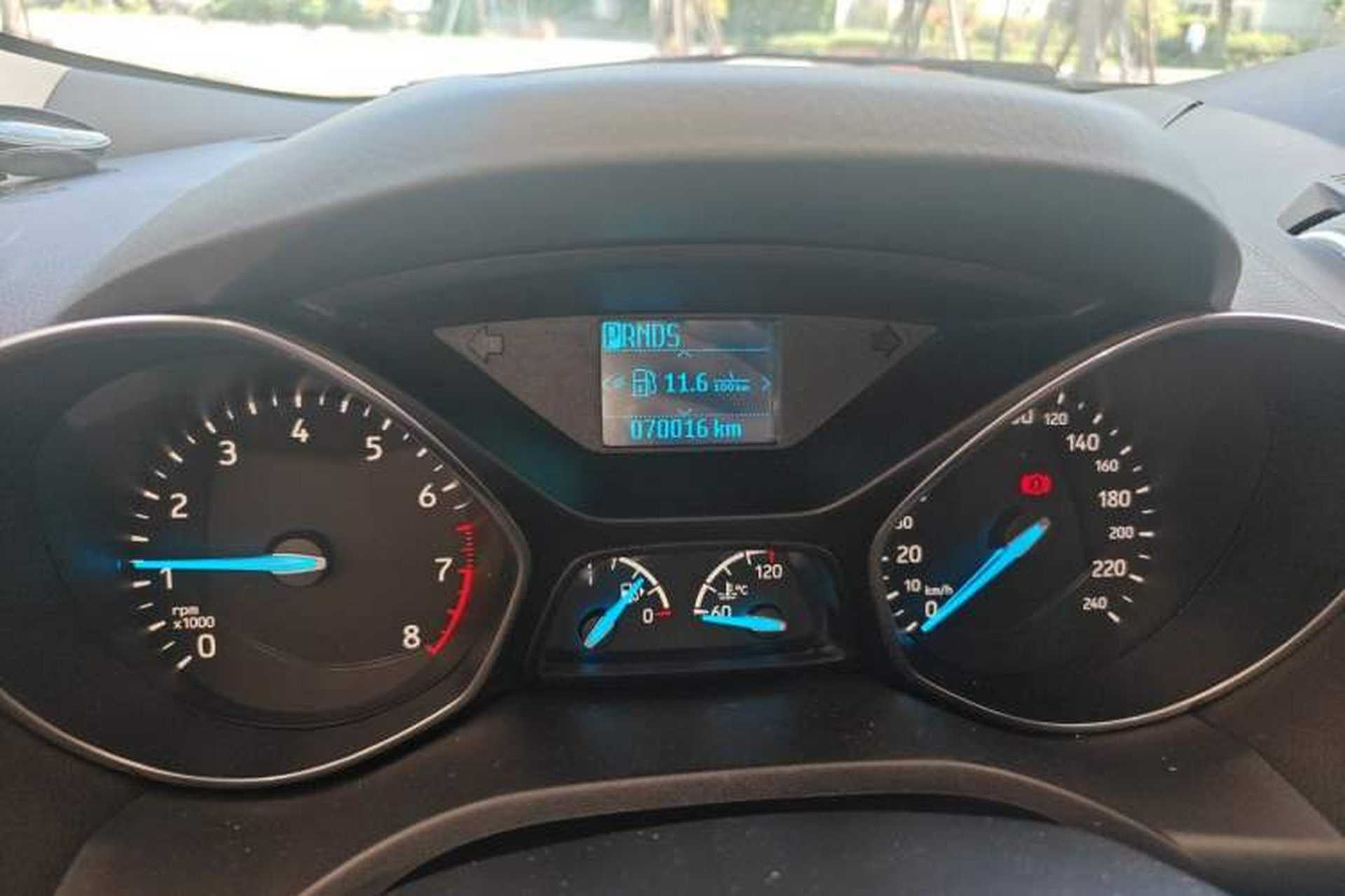 Used Ford Kuga 2017 EcoBoost 180 Two-Wheel-Drive Elite Trim Odometer Close Up