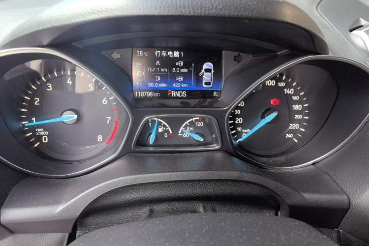 Used Ford Kuga 2017 EcoBoost 180 Two-Wheel-Drive Luxury Wing Edition Odometer Close Up