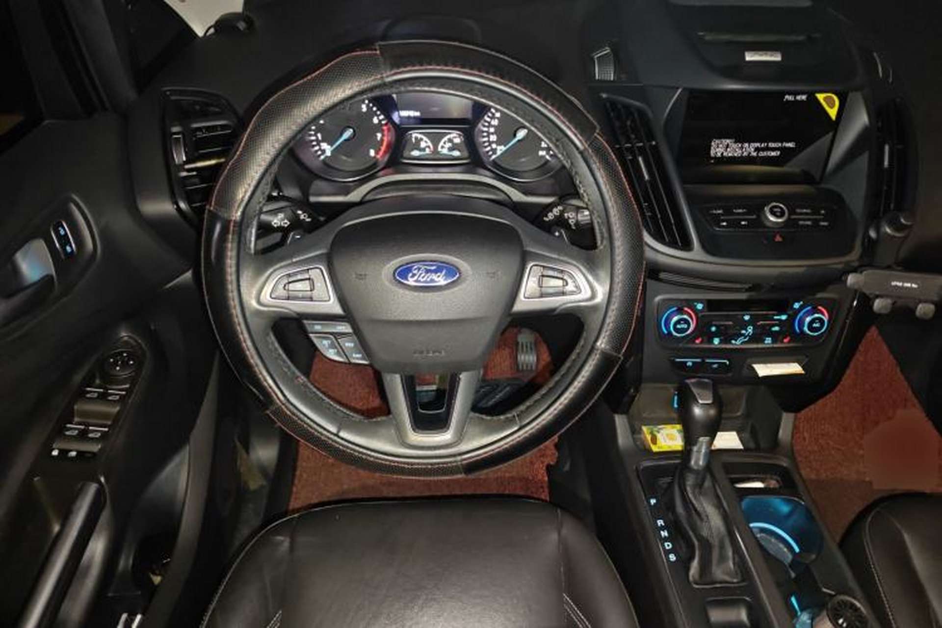 Used Ford Kuga 2017 EcoBoost 180 Four-Wheel Drive Luxury Wing Model Steering Wheel