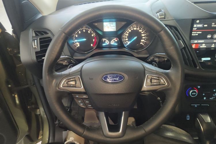 Used Ford Kuga 2017 EcoBoost 180 Two-Wheel-Drive Platinum Edition Steering Wheel