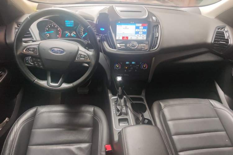 Used Ford Kuga 2017 EcoBoost 180 Two-Wheel-Drive Tiger Leap Model Center Console