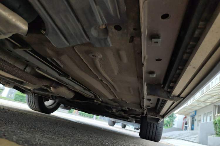 Used Ford Kuga 2017 EcoBoost 180 Two-Wheel-Drive Luxury Wing Edition Chassis Rear Right