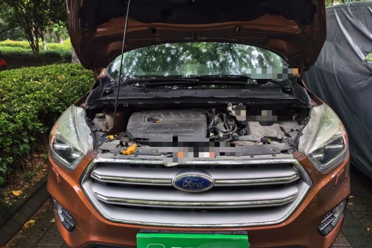 Used Ford Kuga 2017 EcoBoost 180 Two-Wheel-Drive Luxury Wing Edition Engine Bay