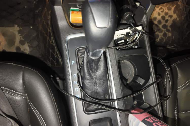 Used Ford Kuga 2017 EcoBoost 180 Two-Wheel-Drive Tiger Leap Model Gear Lever