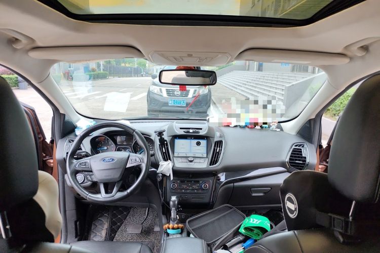 Used Ford Kuga 2017 EcoBoost 180 Two-Wheel-Drive Luxury Wing Edition Headliner