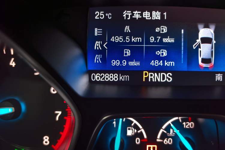 Used Ford Kuga 2017 EcoBoost 180 Two-Wheel-Drive Luxury Wing Edition Odometer Close Up