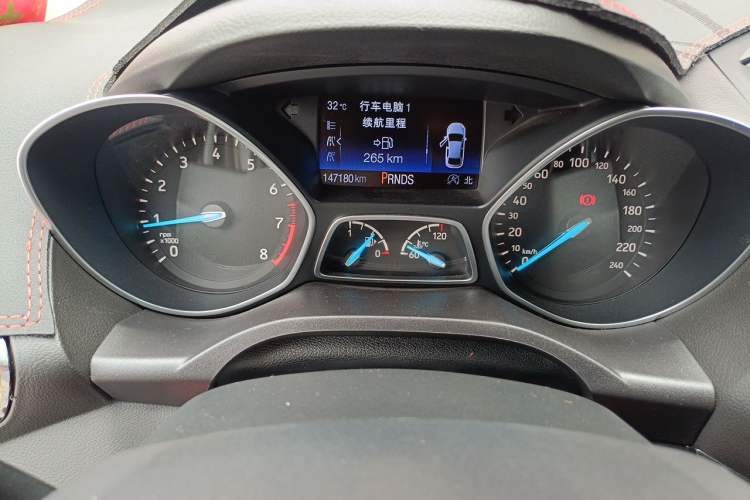Used Ford Kuga 2017 EcoBoost 245 Four-Wheel-Drive Sport Model Odometer Close Up