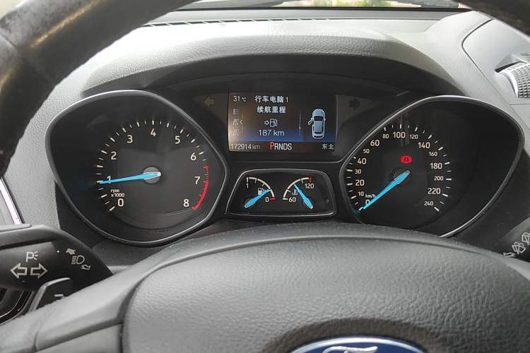 Used Ford Kuga 2017 EcoBoost 180 Four-Wheel Drive Luxury Wing Model Odometer Close Up