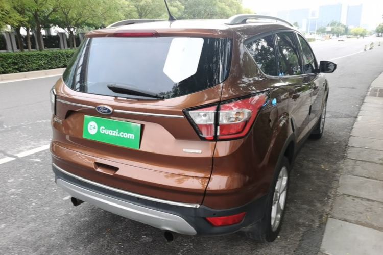 Used Ford Kuga 2017 EcoBoost 180 Two-Wheel-Drive Platinum Edition Rear Right 45 Deg