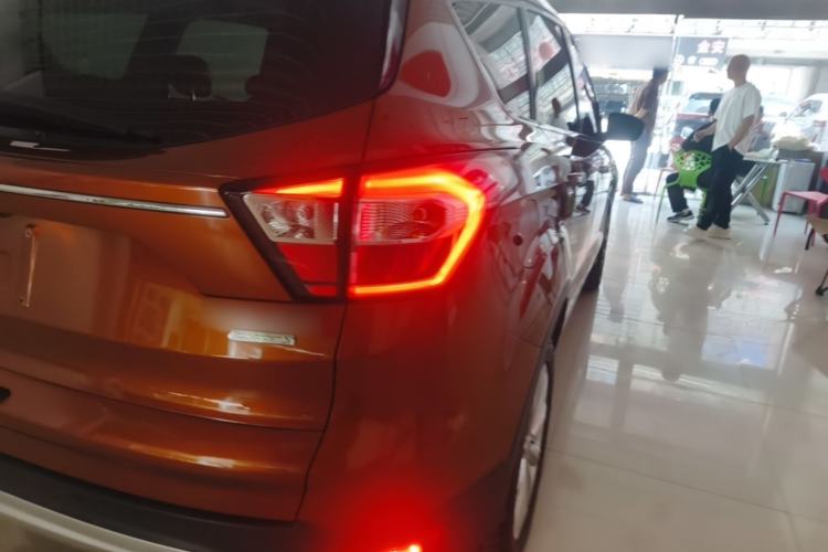 Used Ford Kuga 2017 EcoBoost 180 Two-Wheel-Drive Luxury Wing Edition Right Rear Taillight