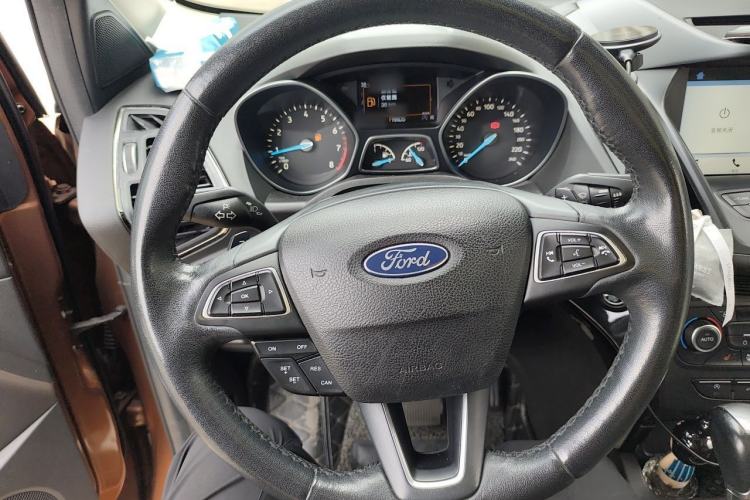 Used Ford Kuga 2017 EcoBoost 180 Two-Wheel-Drive Luxury Wing Edition Steering Wheel