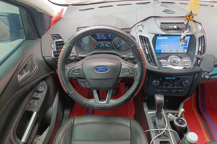 Used Ford Kuga 2017 EcoBoost 245 Four-Wheel-Drive Sport Model Steering Wheel