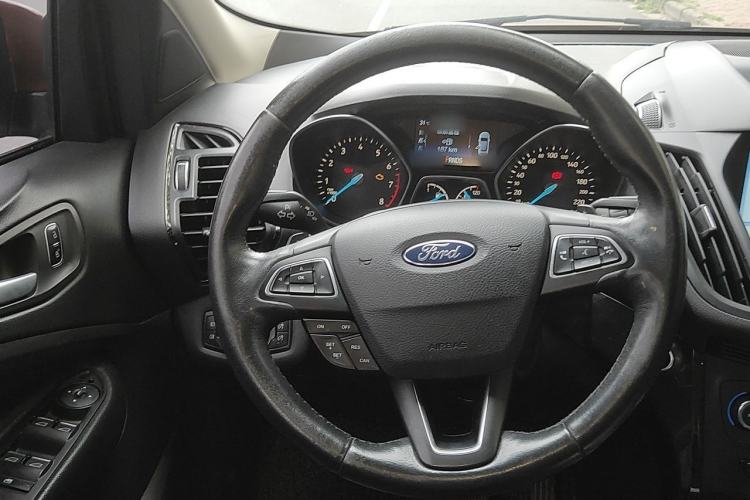 Used Ford Kuga 2017 EcoBoost 180 Four-Wheel Drive Luxury Wing Model Steering Wheel