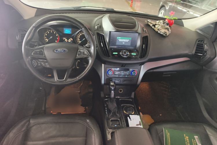 Used Ford Kuga 2017 EcoBoost 180 Two-Wheel-Drive Tiger Leap Model Center Console