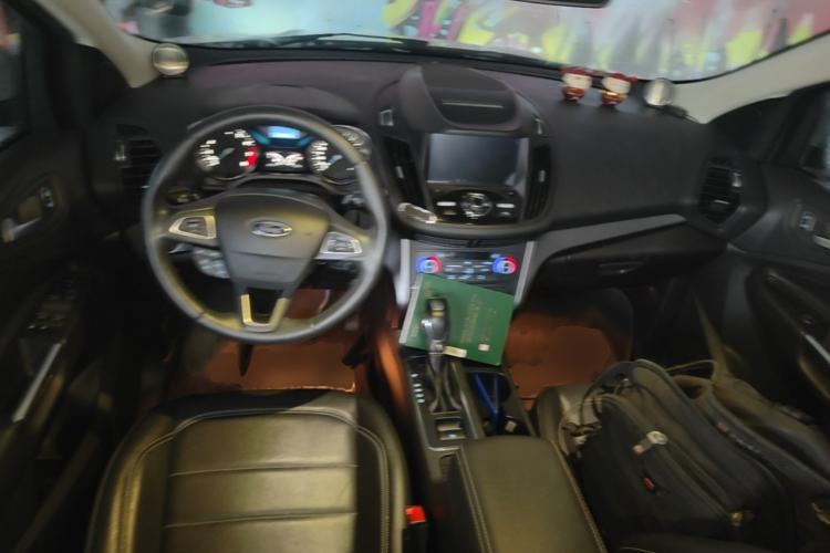 Used Ford Kuga 2017 EcoBoost 180 Two-Wheel-Drive Tiger Leap Model Center Console