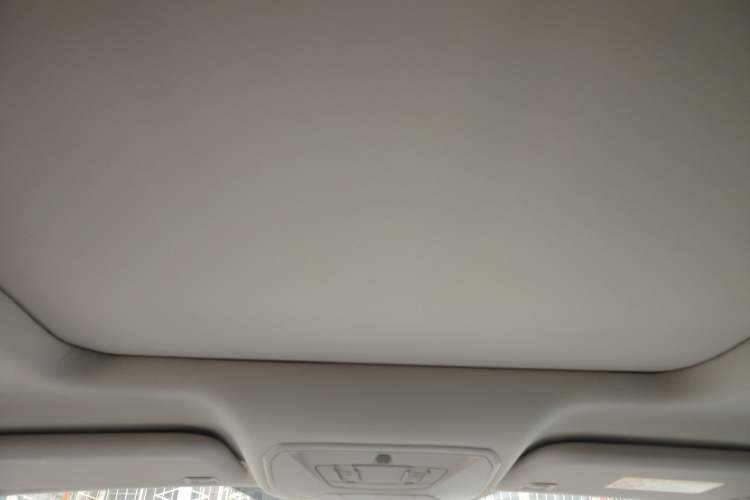 Used Ford Kuga 2017 EcoBoost 245 Four-Wheel-Drive Sport Model Headliner