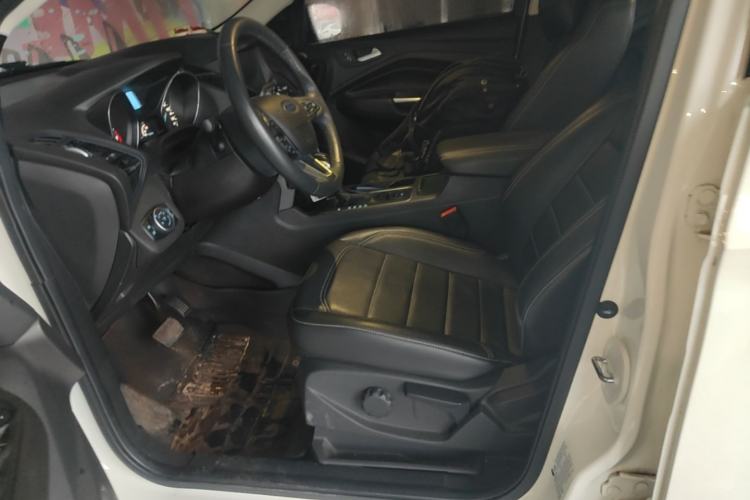 Used Ford Kuga 2017 EcoBoost 180 Two-Wheel-Drive Tiger Leap Model Left Front Seat