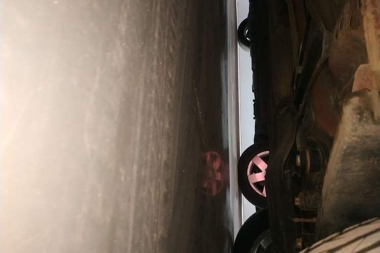 Used Ford Kuga 2017 EcoBoost 180 Two-Wheel-Drive Elite Trim Chassis Front Right