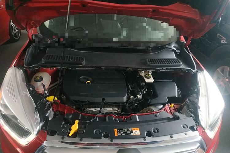 Used Ford Kuga 2017 EcoBoost 180 Two-Wheel-Drive Elite Trim Engine Bay