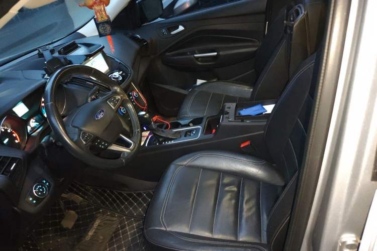 Used Ford Kuga 2017 EcoBoost 180 Two-Wheel-Drive Tiger Leap Model Left Front Seat