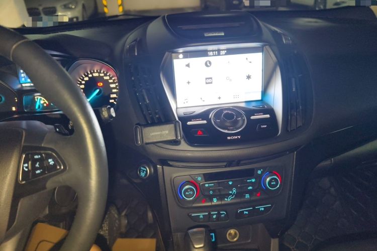 Used Ford Kuga 2017 EcoBoost 180 Four-Wheel Drive Titanium Edition Audio And AC Panel
