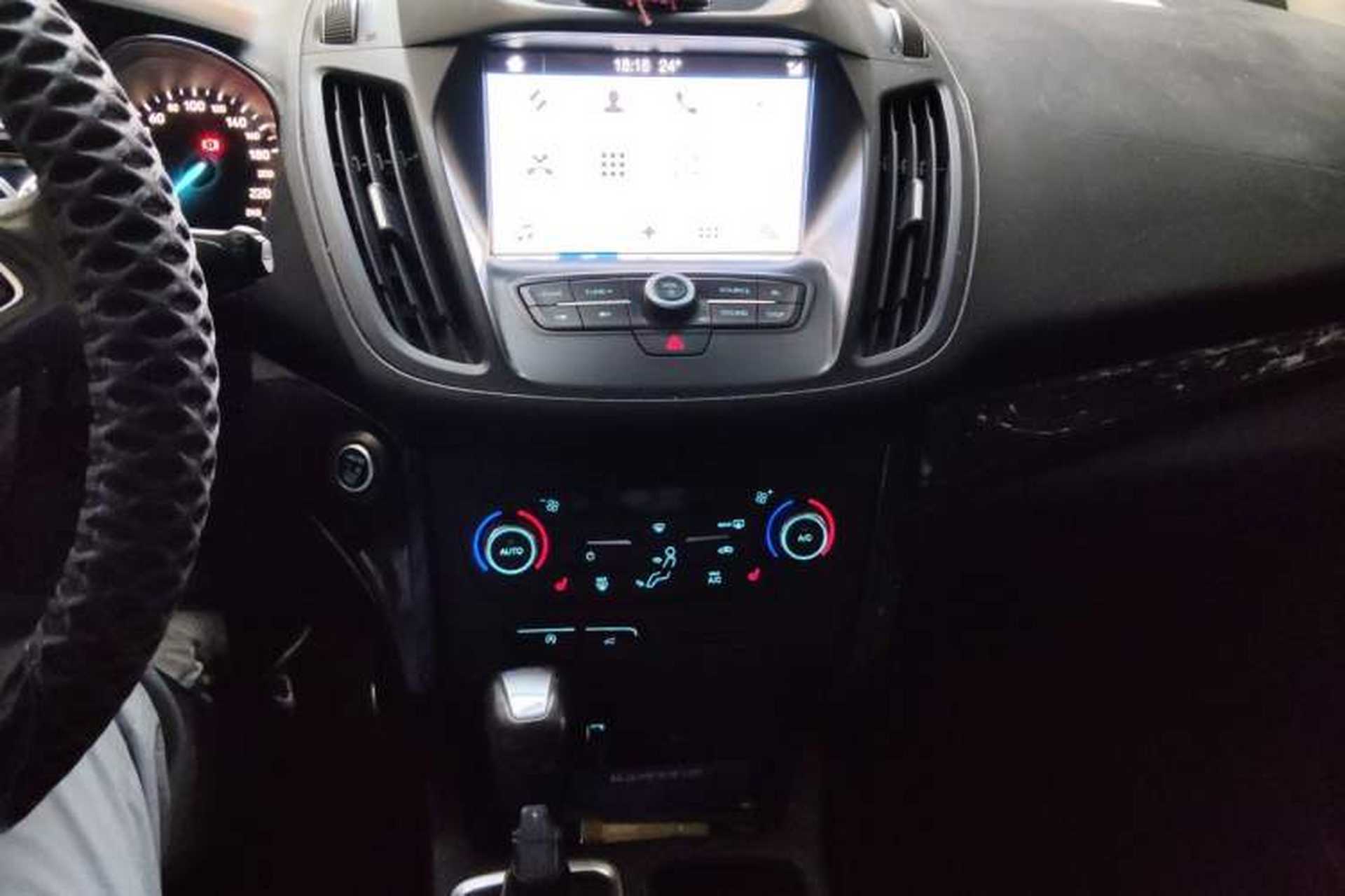 Used Ford Kuga 2017 EcoBoost 245 4x4 Prestige Edition Audio And AC Panel